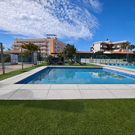 2 Bedroom With Parking Сasa de vacaciones