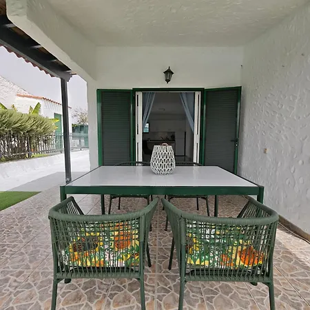 Сasa de vacaciones 2 Bedroom With Parking *