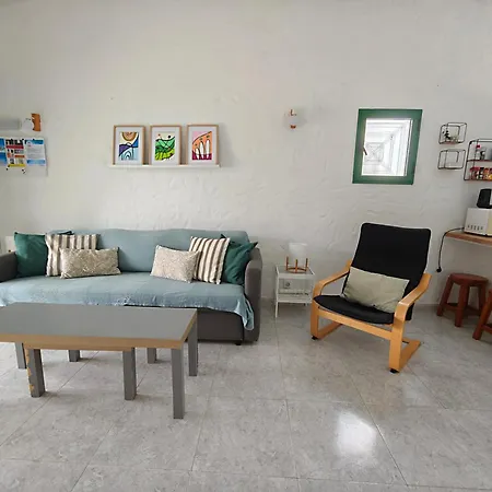 2 Bedroom With Parking Сasa de vacaciones