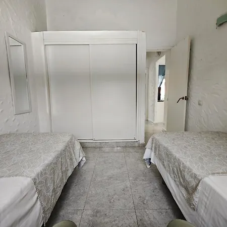 2 Bedroom With Parking * Playa del Inglés